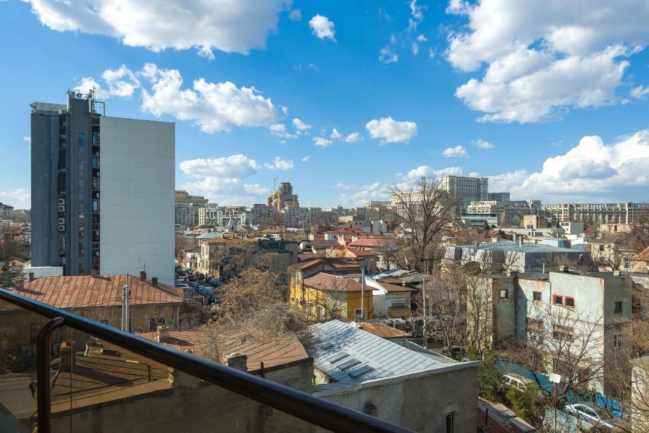 Central Apartment Bucharest Exterior photo